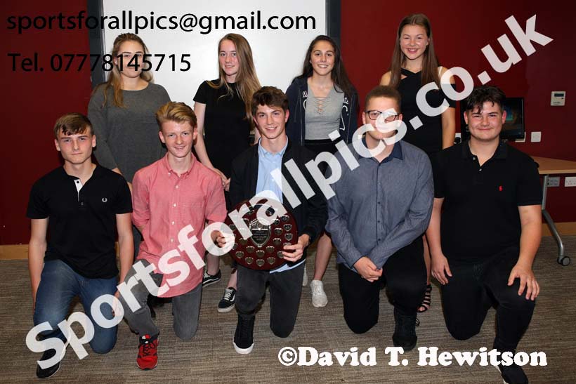Award winners, 2017 Start Fitness North Eastern Grand Prix Awards, Gateshead Stadium. Photo: David T. Hewitson/Sports for All Pics
